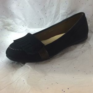 Latte black flat pair of black leather size 23/